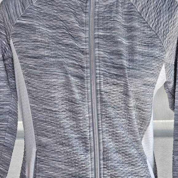 Athleta Gray and White Zip Up Hoodie Jacket Small EUC - Picture 9 of 15
